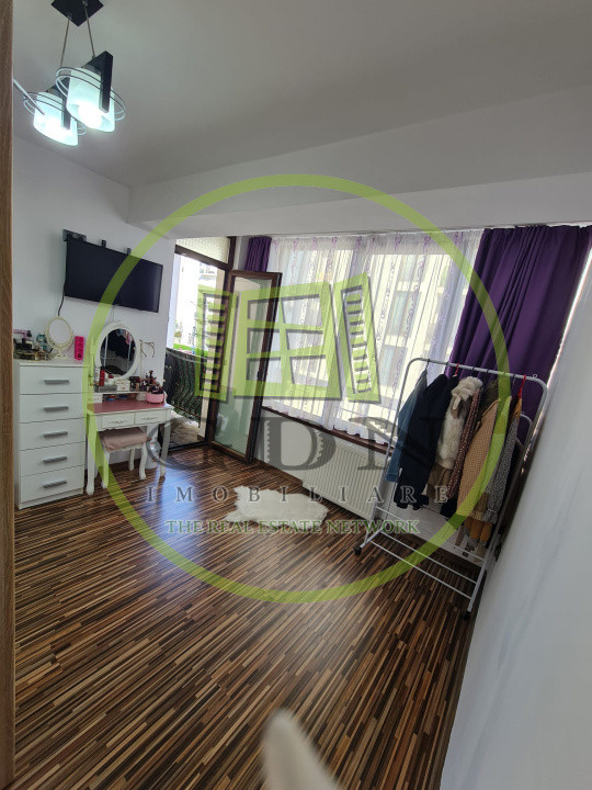 🏡 Apartament de vânzare – 3 camere, etaj 2, zona Doamna Stanca