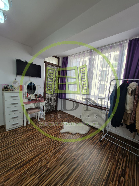 🏡 Apartament de vânzare – 3 camere, etaj 2, zona Doamna Stanca