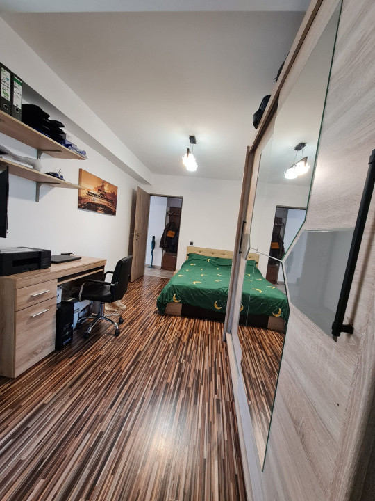 🏡 Apartament de vânzare – 3 camere, etaj 2, zona Doamna Stanca