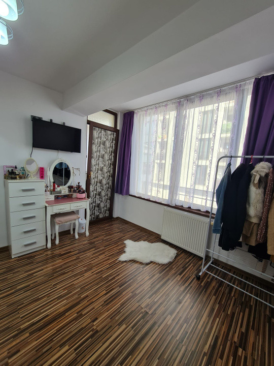 🏡 Apartament de vânzare – 3 camere, etaj 2, zona Doamna Stanca