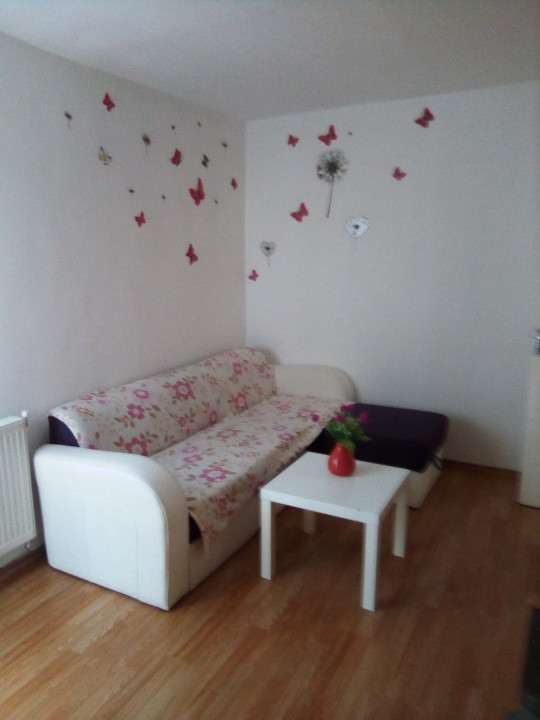 Garsoniera de vanzare 