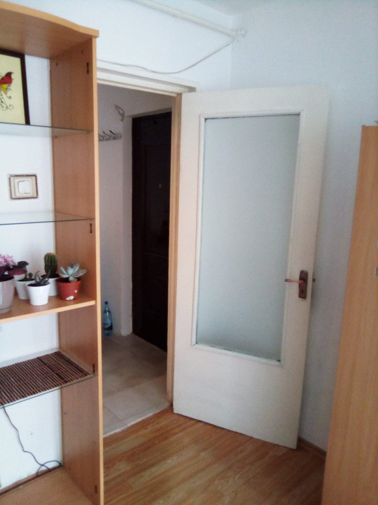 Garsoniera de vanzare 