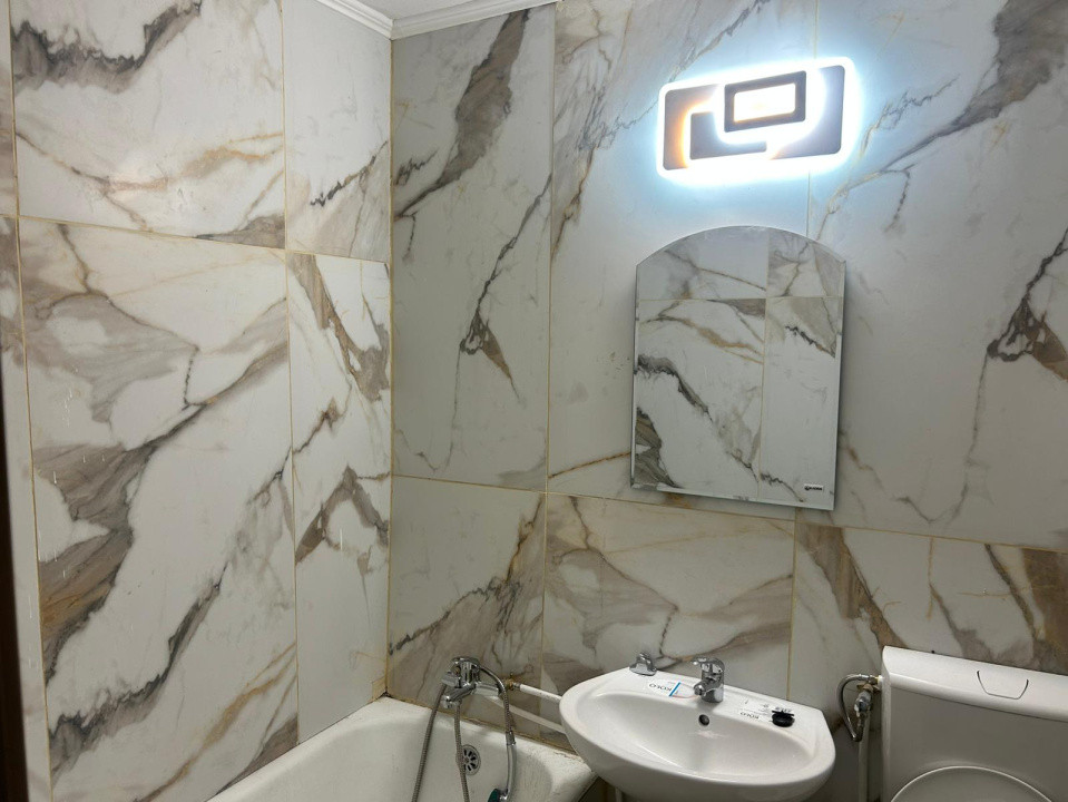 Apartament proaspat renovat - Berceni!