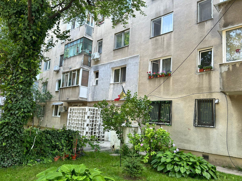 Apartament proaspat renovat - Berceni!