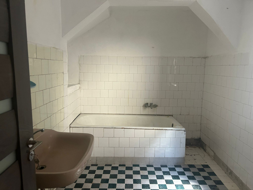 Casa P+1, 549 MP, 150 MP utili, Cernele 