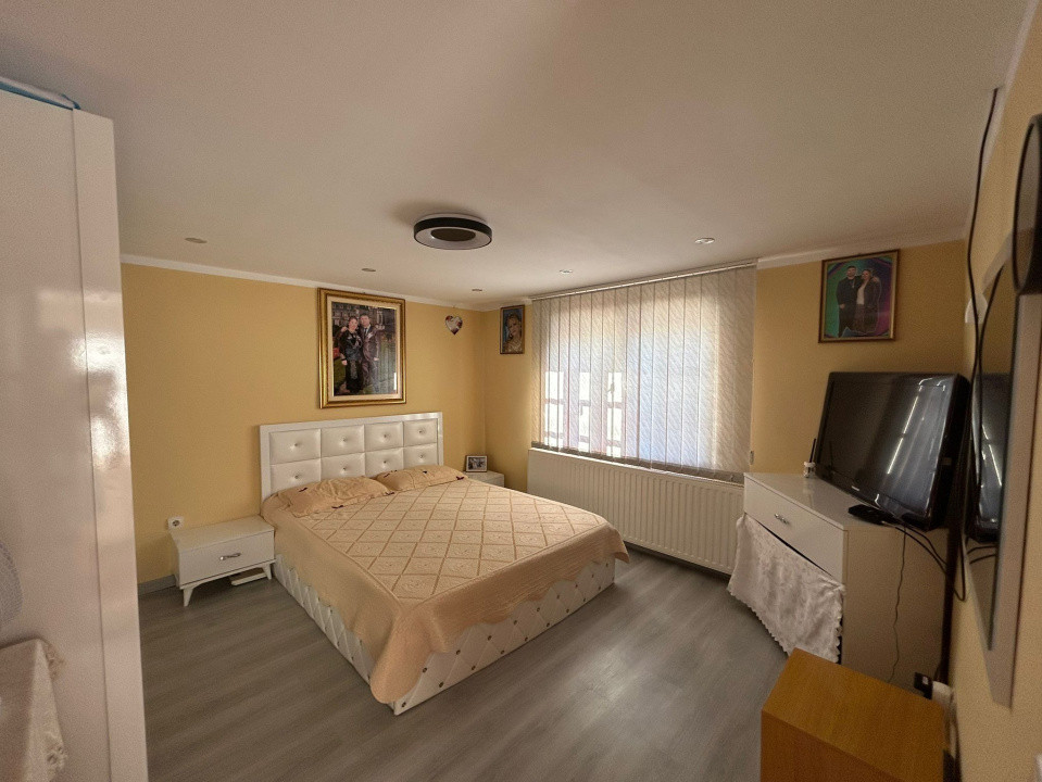Casa plan parter, 600 mp, 200 mp utili, Romanesti
