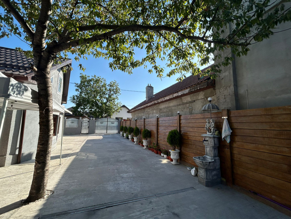 Casa plan parter, 600 mp, 200 mp utili, Romanesti