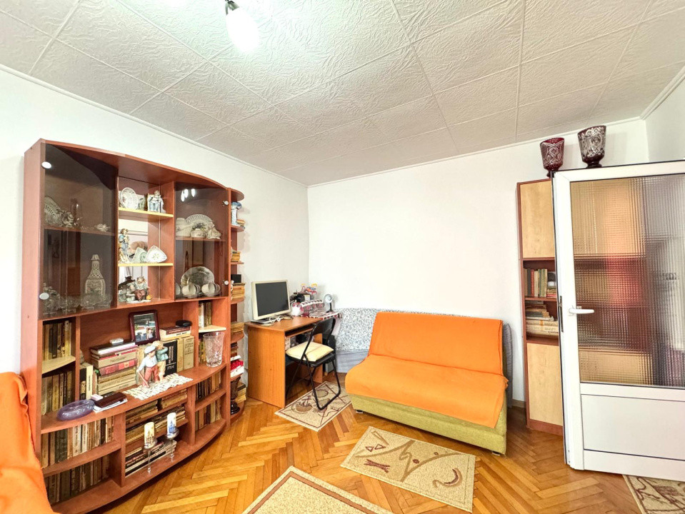 Apartament de vanzare - 2 camere  etaj 2 - Matei Basarab - decomandat si luminos