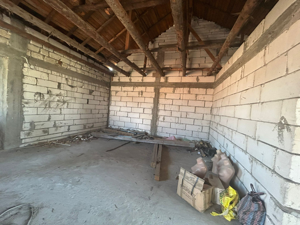 Casa P+1+M, 330 MP teren, 140 MP utili, Brestei 