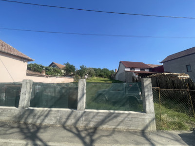 Teren Intravilan ,Autorizație de construcție ,Zona Rasinari