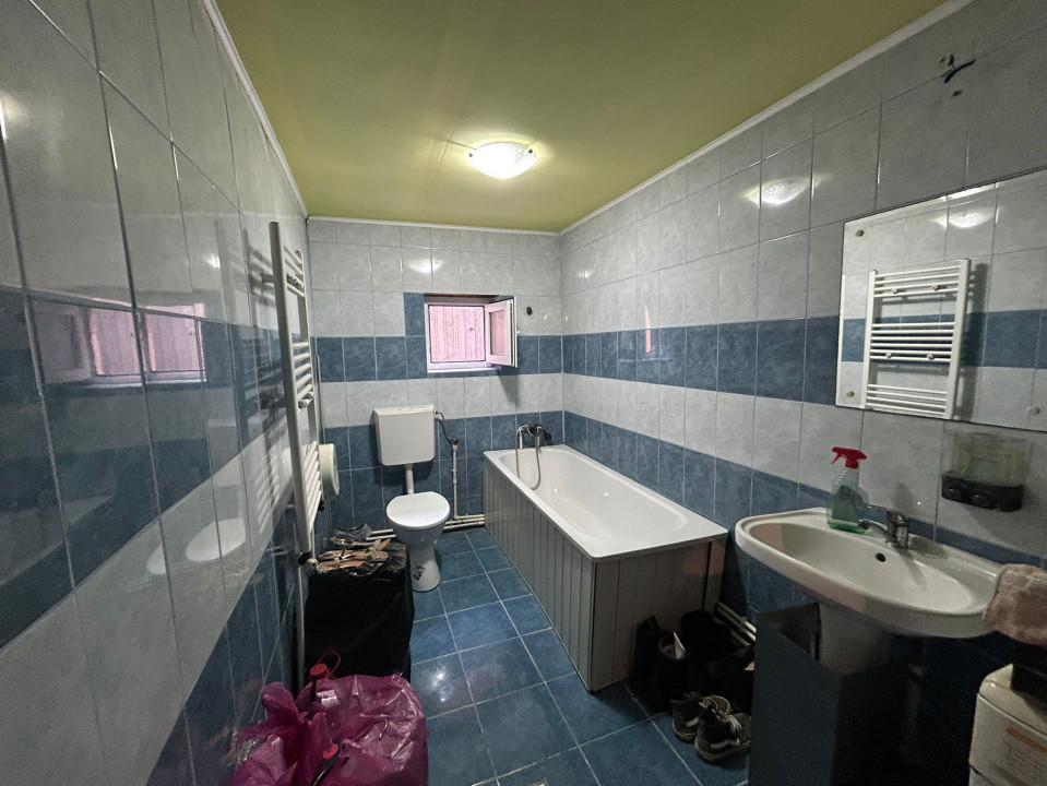 Casa plan parter, 360 mp, 49 mp utili