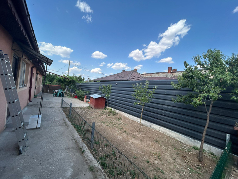 Casa plan parter, 360 mp, 49 mp utili