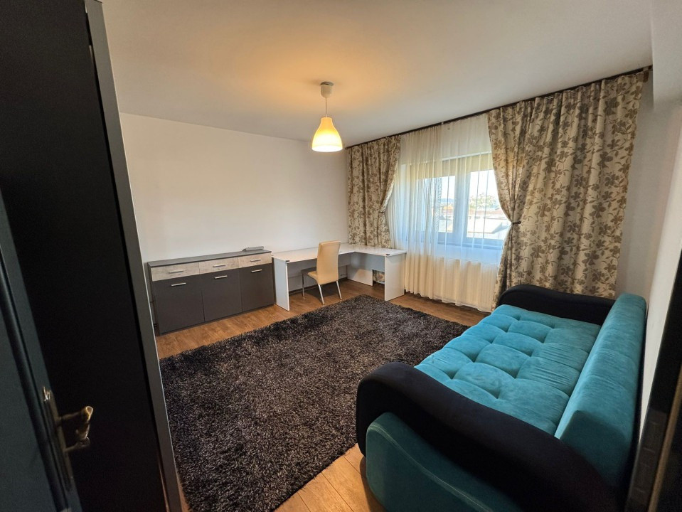Apartament, 2 camere, decomandat,  64 mp, Centru , Zona Campia Islaz
