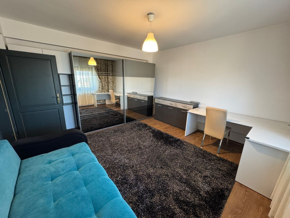 Apartament, 2 camere, decomandat,  64 mp, Centru , Zona Campia Islaz