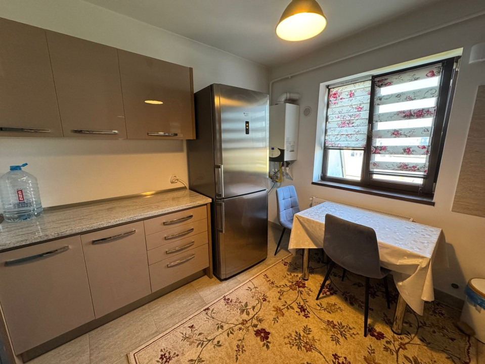 Apartament, 2 camere, decomandat,  64 mp, Centru , Zona Campia Islaz