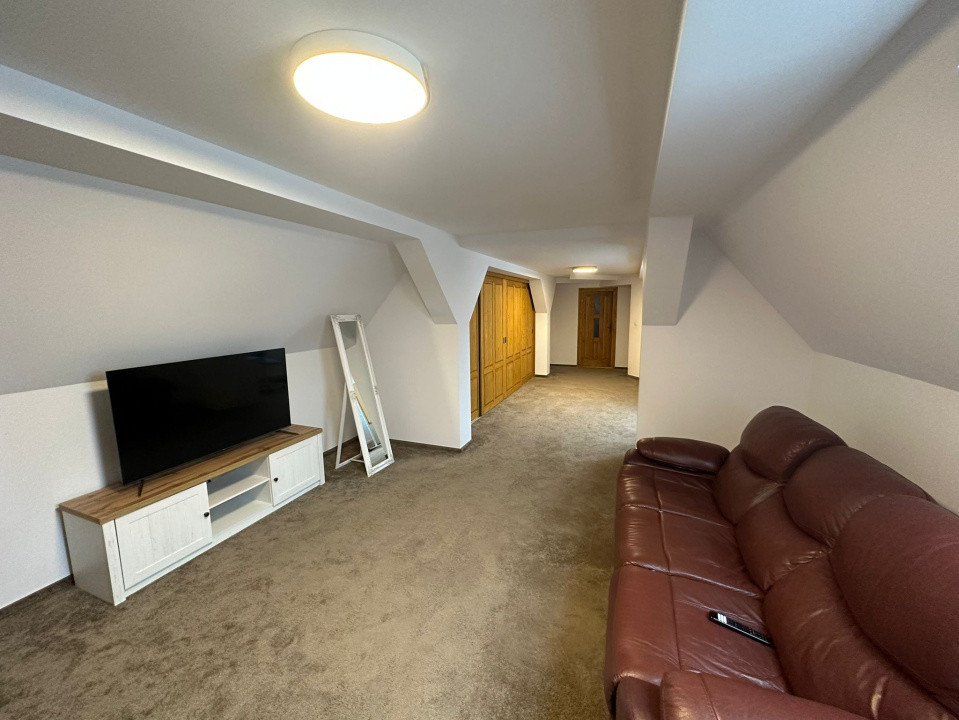 Casă de vânzare! Super pret - Reghin zona centrală.