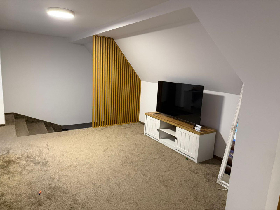 Casă de vânzare! Super pret - Reghin zona centrală.