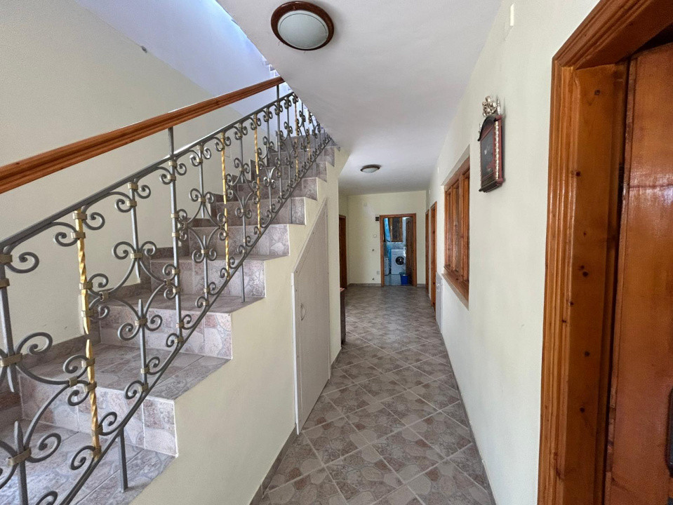 Casa P+1+M, 457 MP teren, 214 mp construiti, 82 mp utili