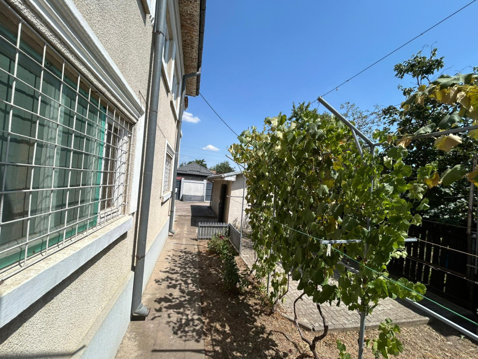 Casa P+1+M, 457 MP teren, 214 mp construiti, 82 mp utili