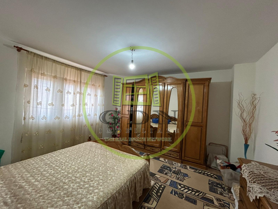 Casa P+1+M, 457 MP teren, 214 mp construiti, 155,3 mp utili