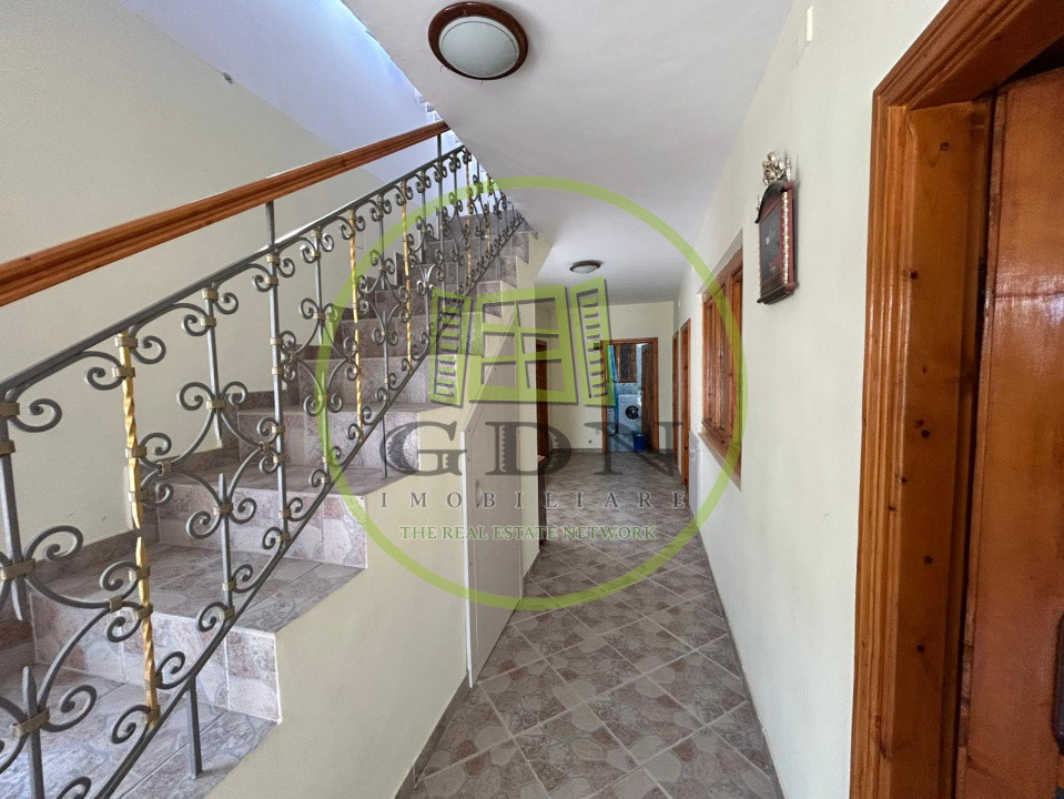 Casa P+1+M, 457 MP teren, 214 mp construiti, 155,3 mp utili