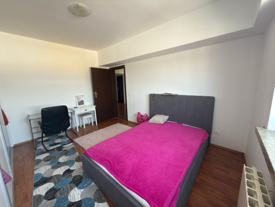 Apartament 4 camere, decomandat, 158 mp, Piata Centrala