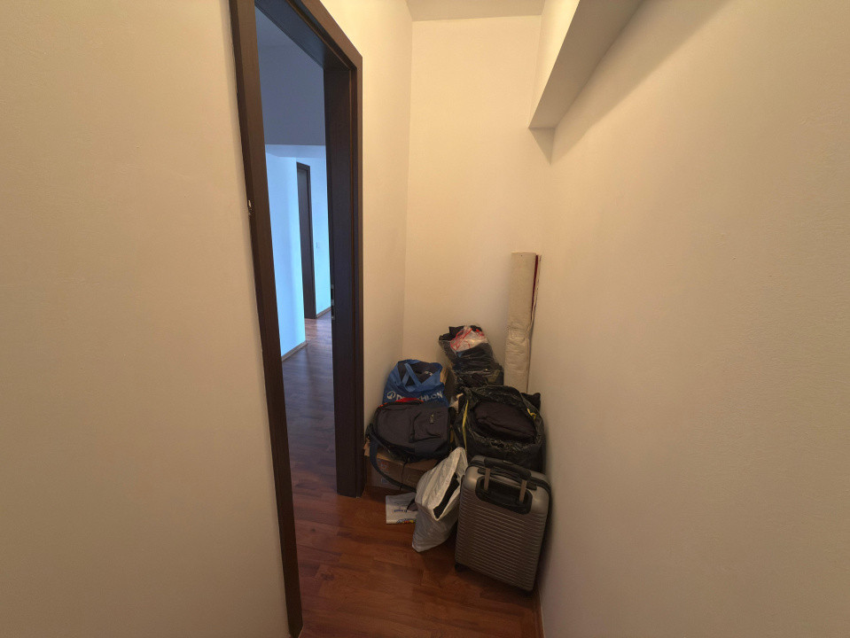 Apartament 4 camere, decomandat, 158 mp, Piata Centrala