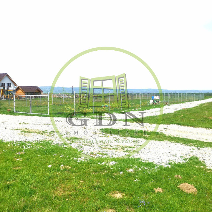 Terenuri extravilan  | 1000 mp, 2000 mp  | Valea Avrigului 