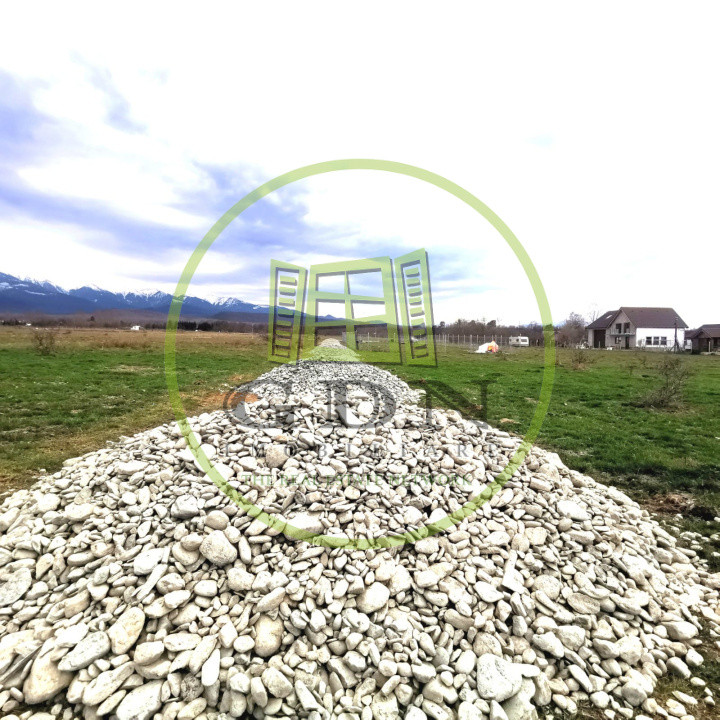 Terenuri extravilan  | 1000 mp, 2000 mp  | Valea Avrigului 