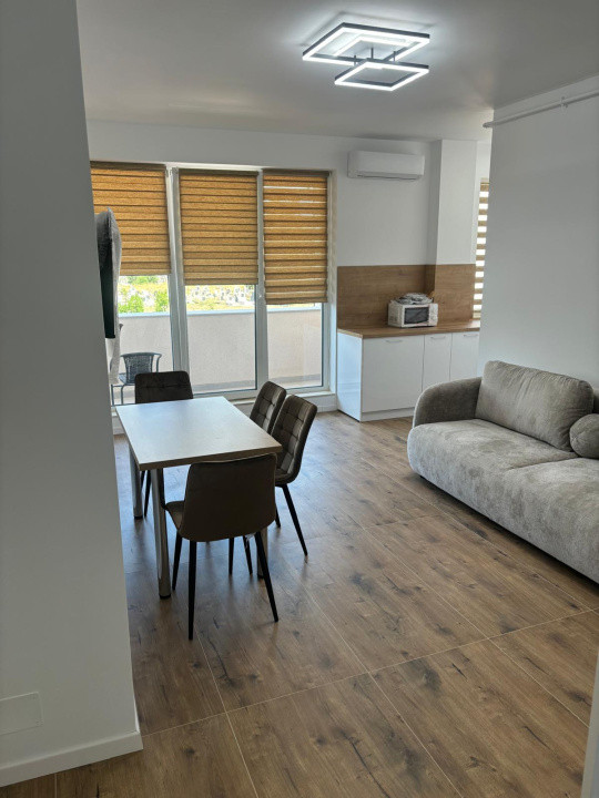 Apartament la prima inchiriere in Floresti!