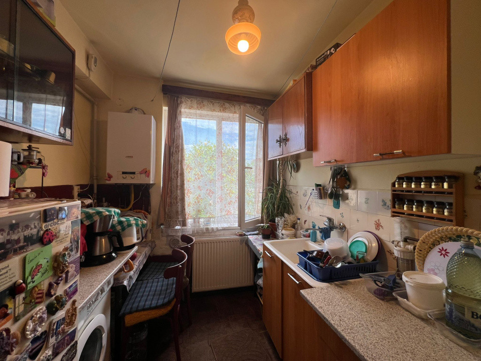 Apartament cu 2 camere Piata Revolutiei