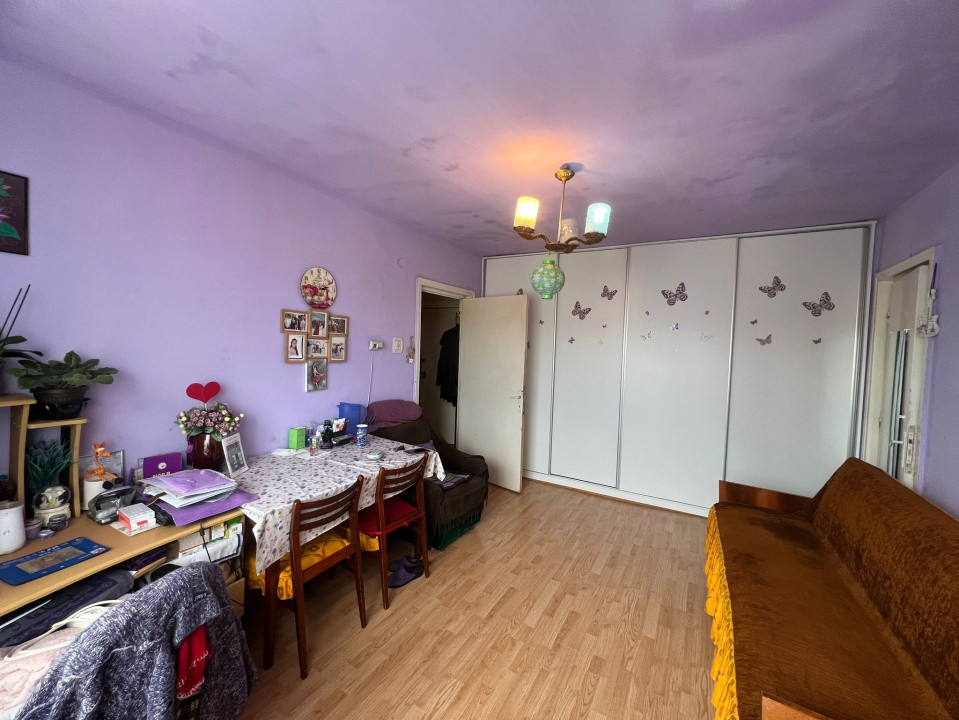 Apartament cu 2 camere Piata Revolutiei