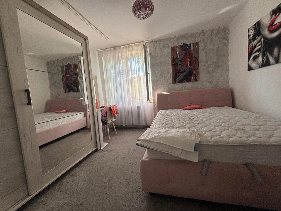 Apartament 3 camere de inchiriat, central