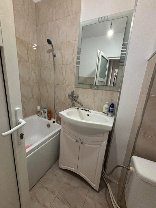 Apartament 3 camere de inchiriat, central