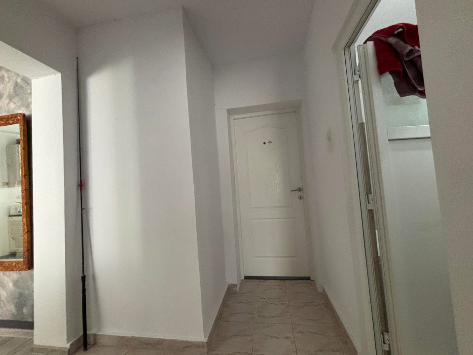 Apartament 3 camere de inchiriat, central