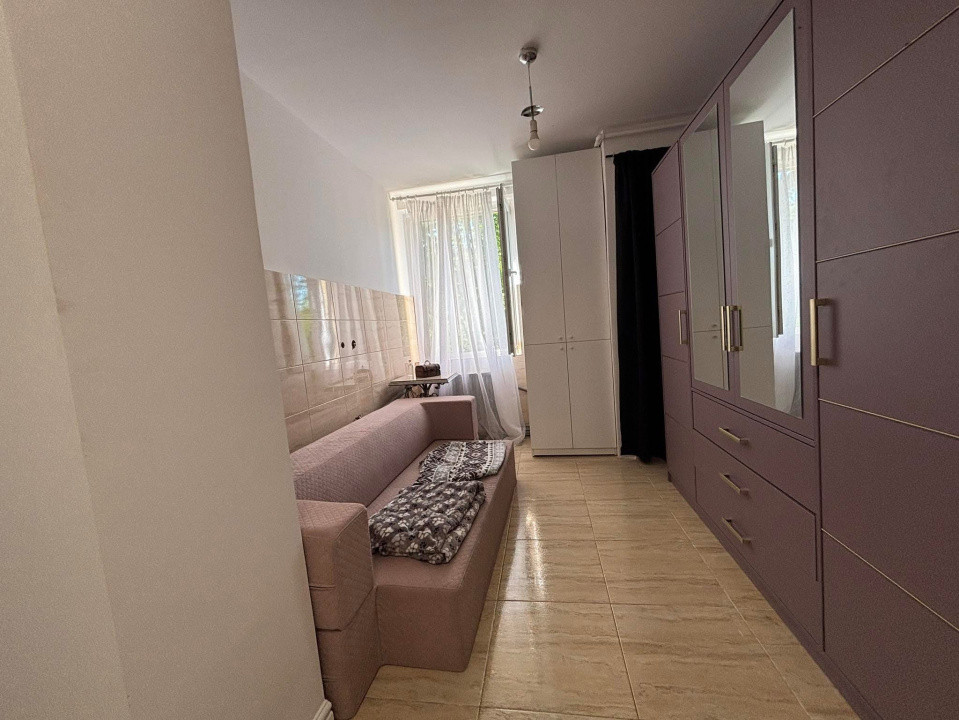 Apartament 3 camere de inchiriat, central