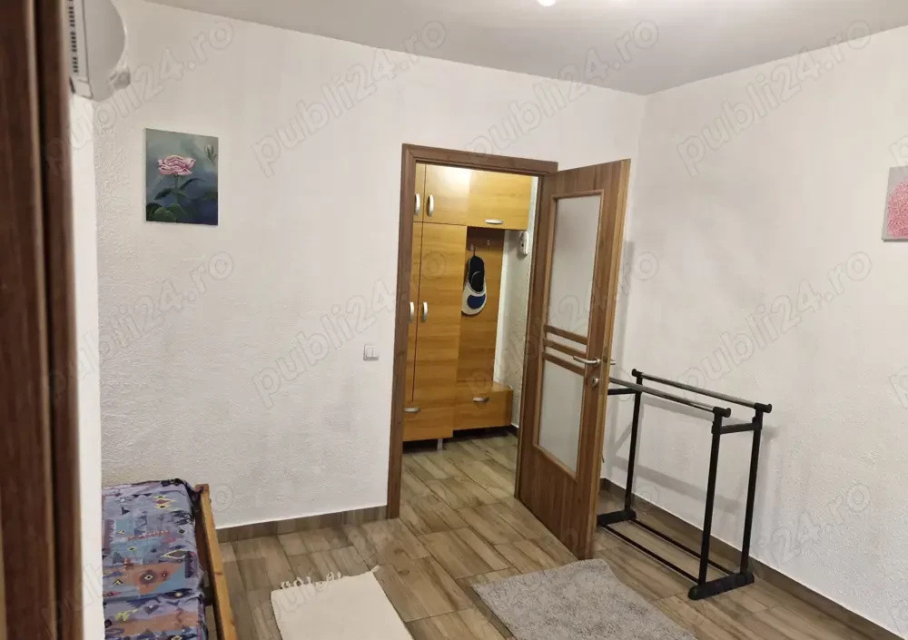 CHIRIE Garsoniera - Str. Toamnei 