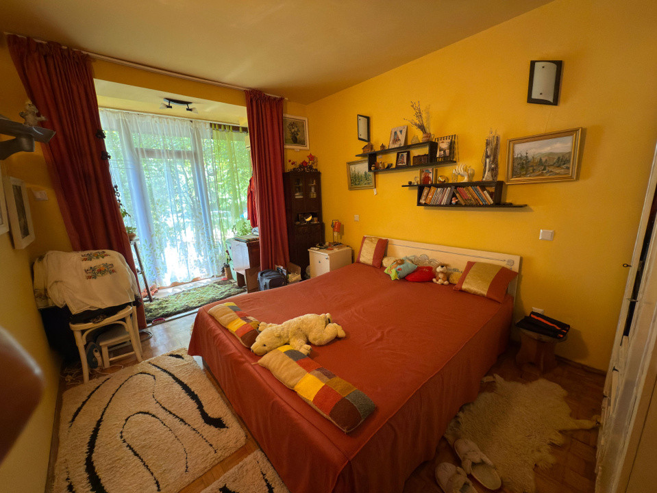 Apartament 3 camere, 68 mp, cartier Rovine, Zona Spital Clinic Neuropsihiatrie