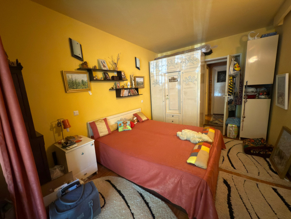 Apartament 3 camere, 68 mp, cartier Rovine, Zona Spital Clinic Neuropsihiatrie
