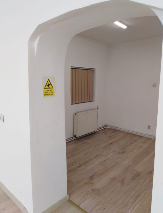 Închiriere spațiu comercial, zonă Semicentrală, Cluj-Napoca, 420 Eur