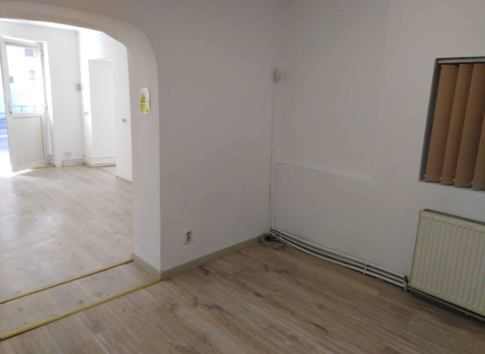 Închiriere spațiu comercial, zonă Semicentrală, Cluj-Napoca, 420 Eur