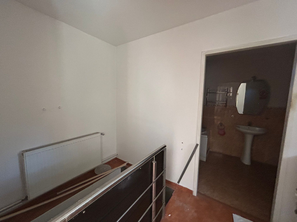 Casa plan parter, 300 MP, 130 MP utili, zona Central