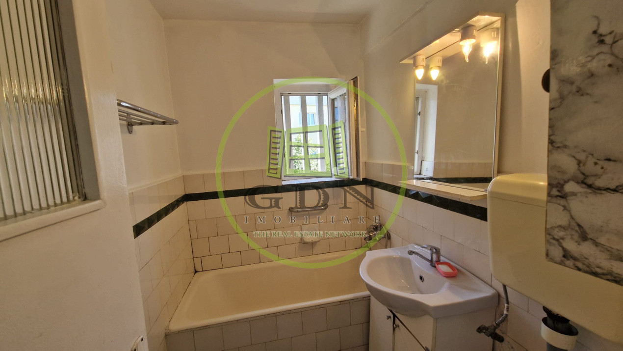Apartament 2 camere, circular, 52mp, cartier Rovine, zona Dezrobirii