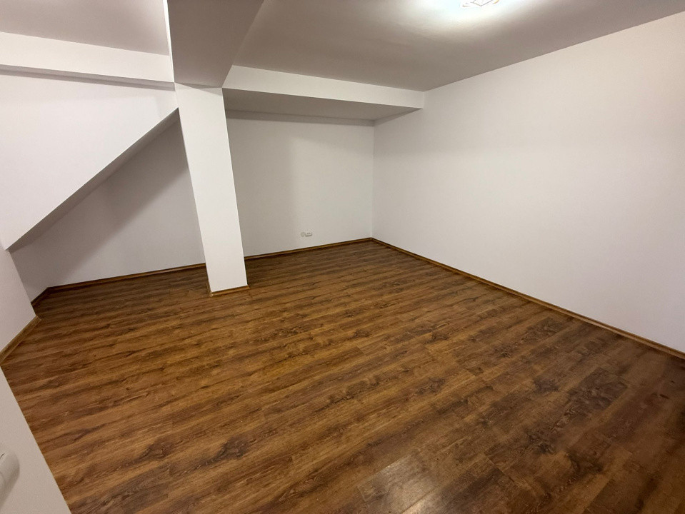 Casa, P+1, 130 mp utili, 261 mp teren, cartier Rovine, zona Frigorifer 