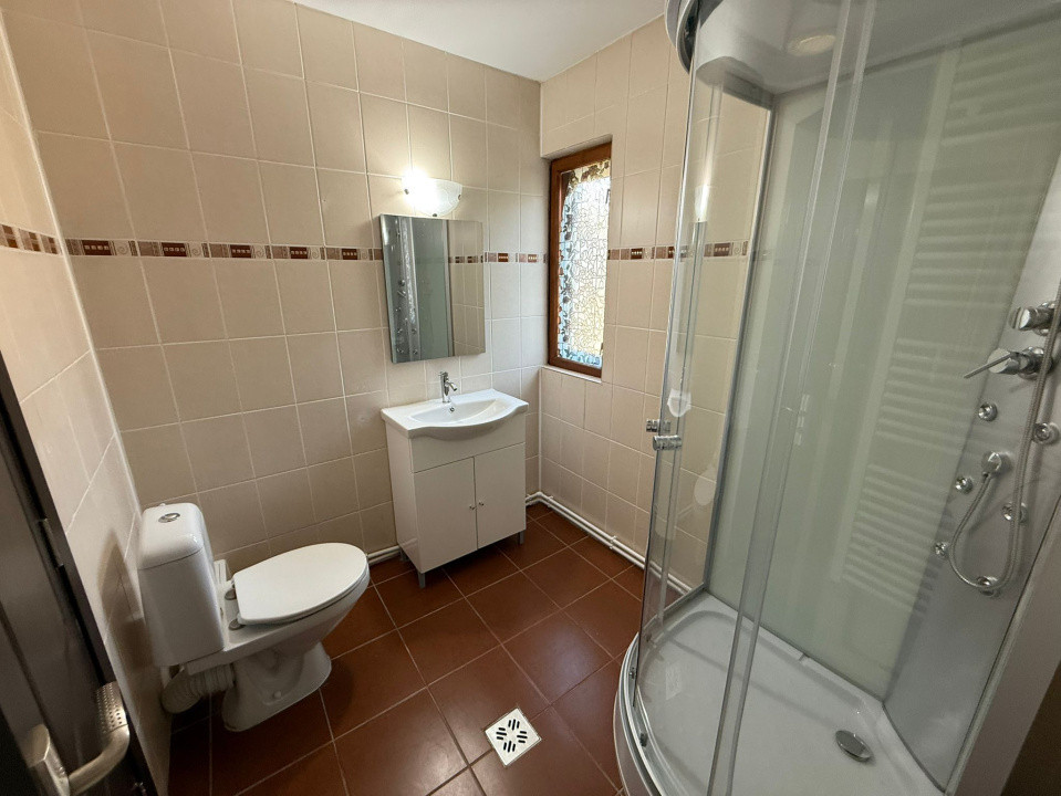 Casa, P+1, 130 mp utili, 261 mp teren, cartier Rovine, zona Frigorifer 