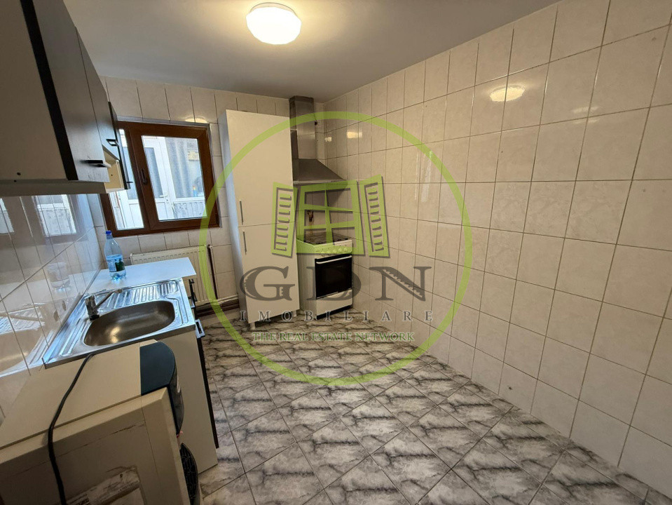 Casa, P+1, 130 mp utili, 261 mp teren, cartier Rovine, zona Frigorifer 