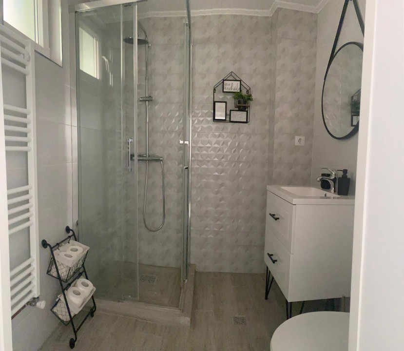 Apartament ultracentral de 85 mp – 3 luni – complet mobilat și utilat