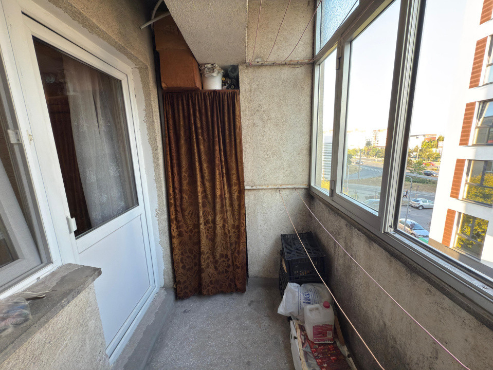 Apartament 3 camere decomandat, 66,8mp, Calea Bucuresti, zona Mall Electroputere