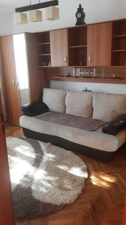 Închiriere apartament 3 camere | 70 mp | Vasile Aaron | 
