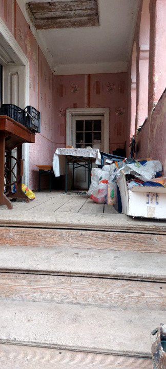 Casa 3 camere suprafata utila 80mp,si teren 960mp, spre vanzare in Sacel
